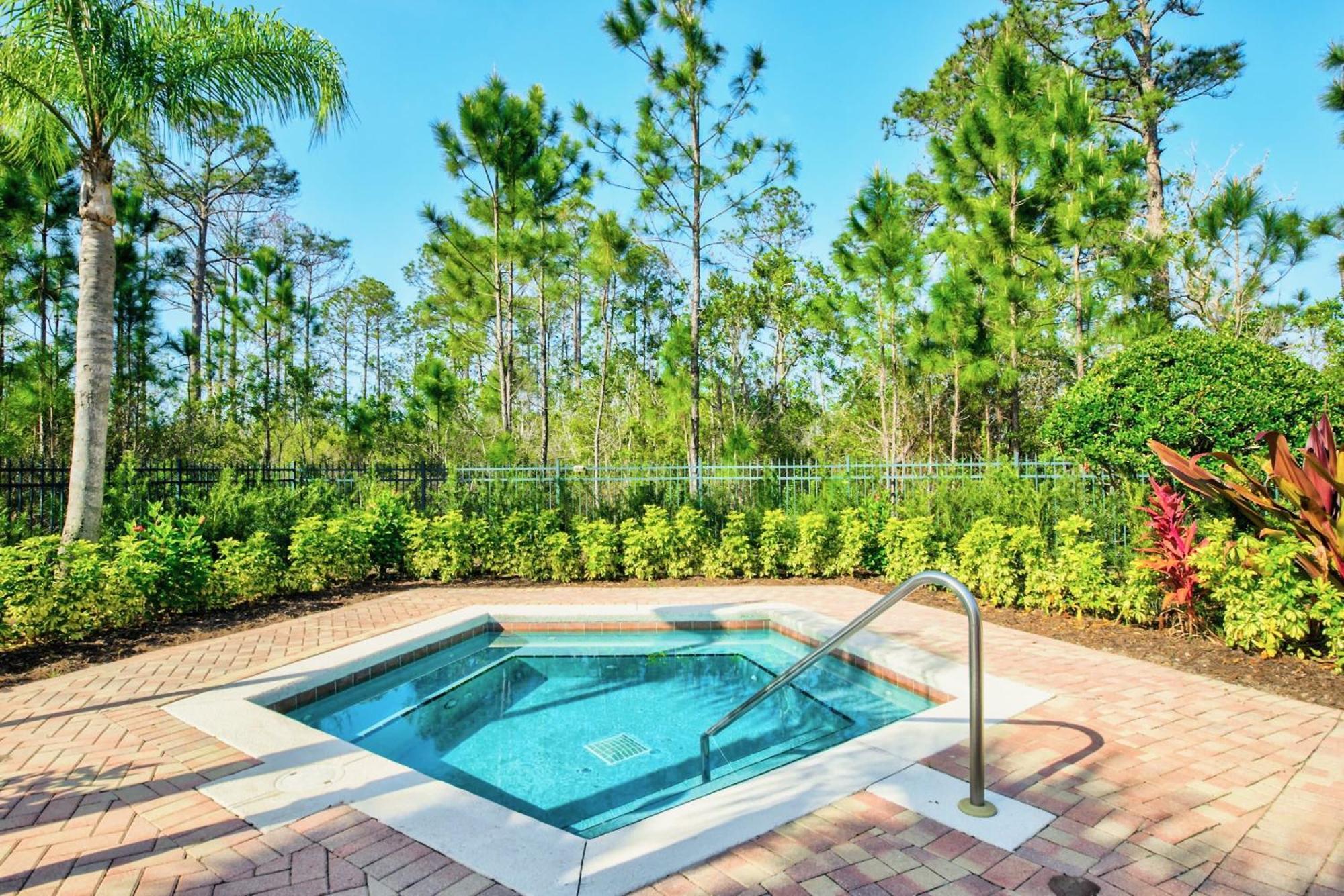 2Br Condo With Pool & Hot Tub - Near Disney Orlando Exterior photo